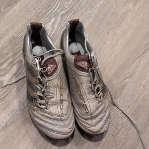 Adidas Men's Beige and Maroon Athletic Shoes